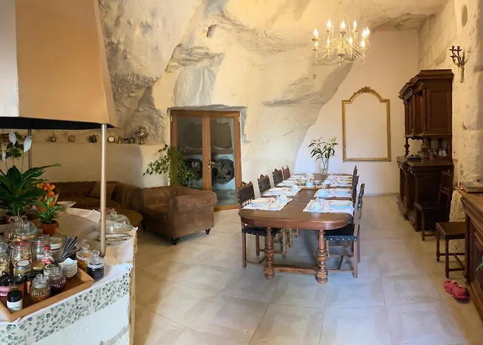 Le Manoir Des Roches