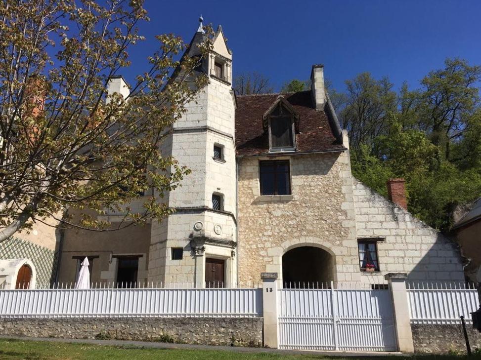 Le Manoir Des Roches Bed & Breakfast